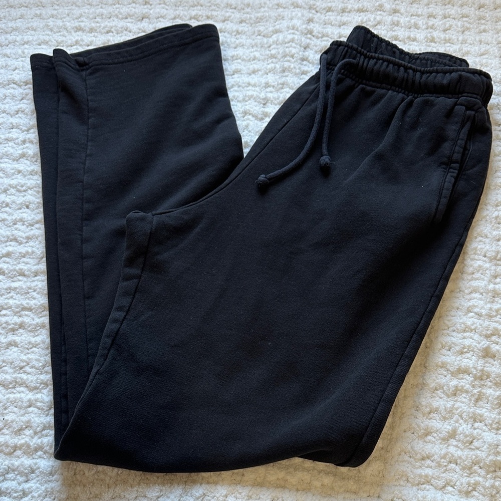 Men's Black Classic straight leg pants Skims